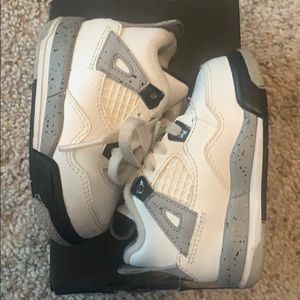 Jordan 4’s retro